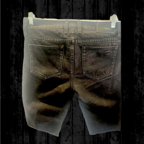 Shorts - Picture 2 of 2